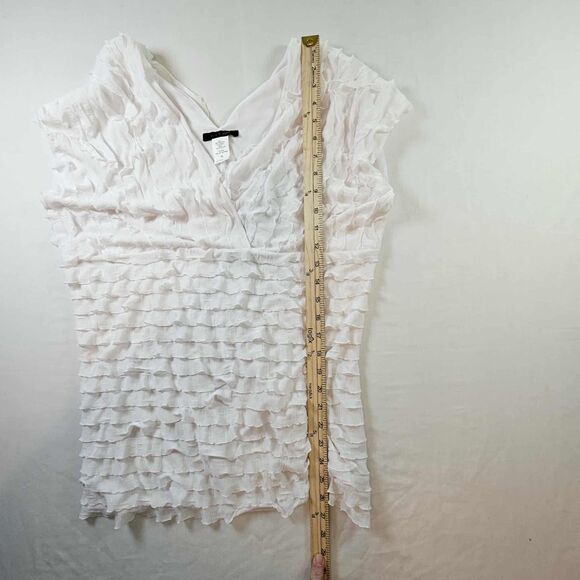 Jennie & Marlis Woman V Neck White Ruffled Sleeveless Top Stretchy XL - Picture 6 of 8